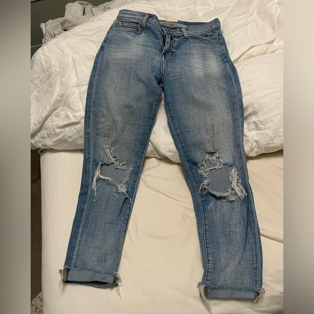 L’agence distressed light wash jeans size 26